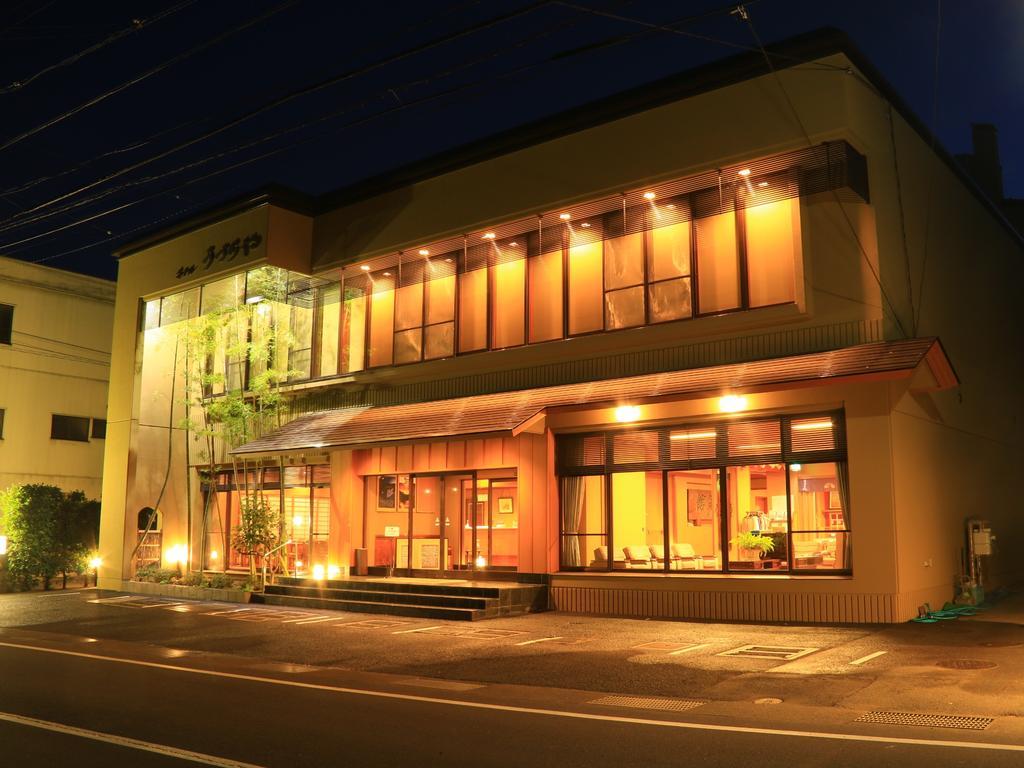 Hotel Uzuraya Chikuma Buitenkant foto